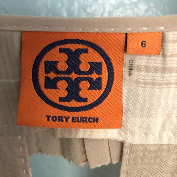 Dress - Picture 6 of 7